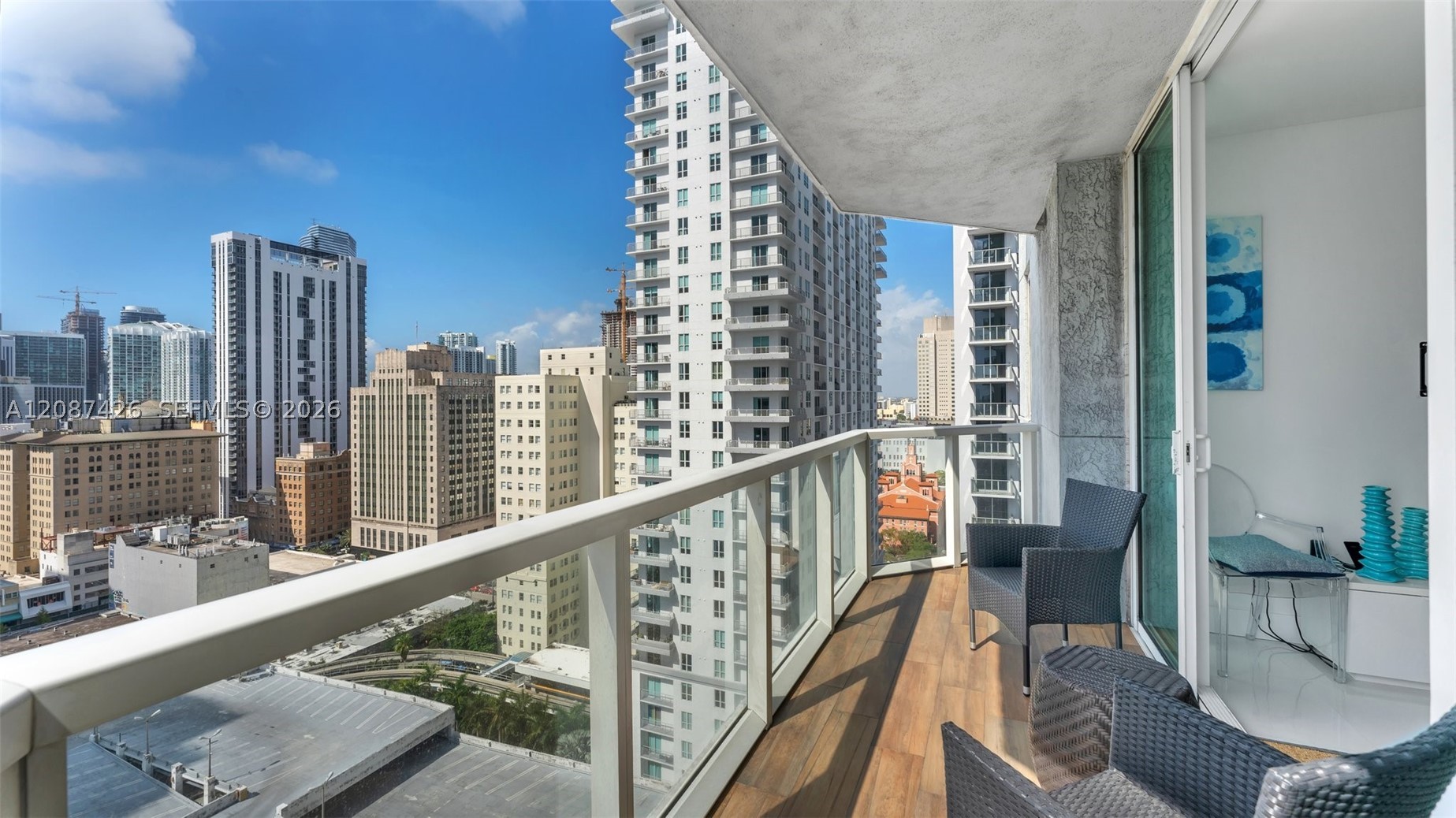 253 NE 2nd St #1910, Miami FL 33132
