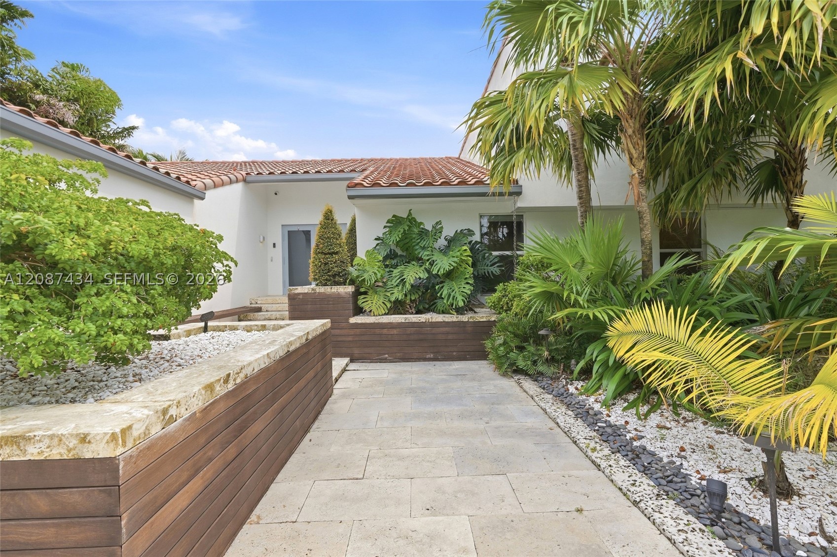 3360 NE 165th St, North Miami Beach FL 33160