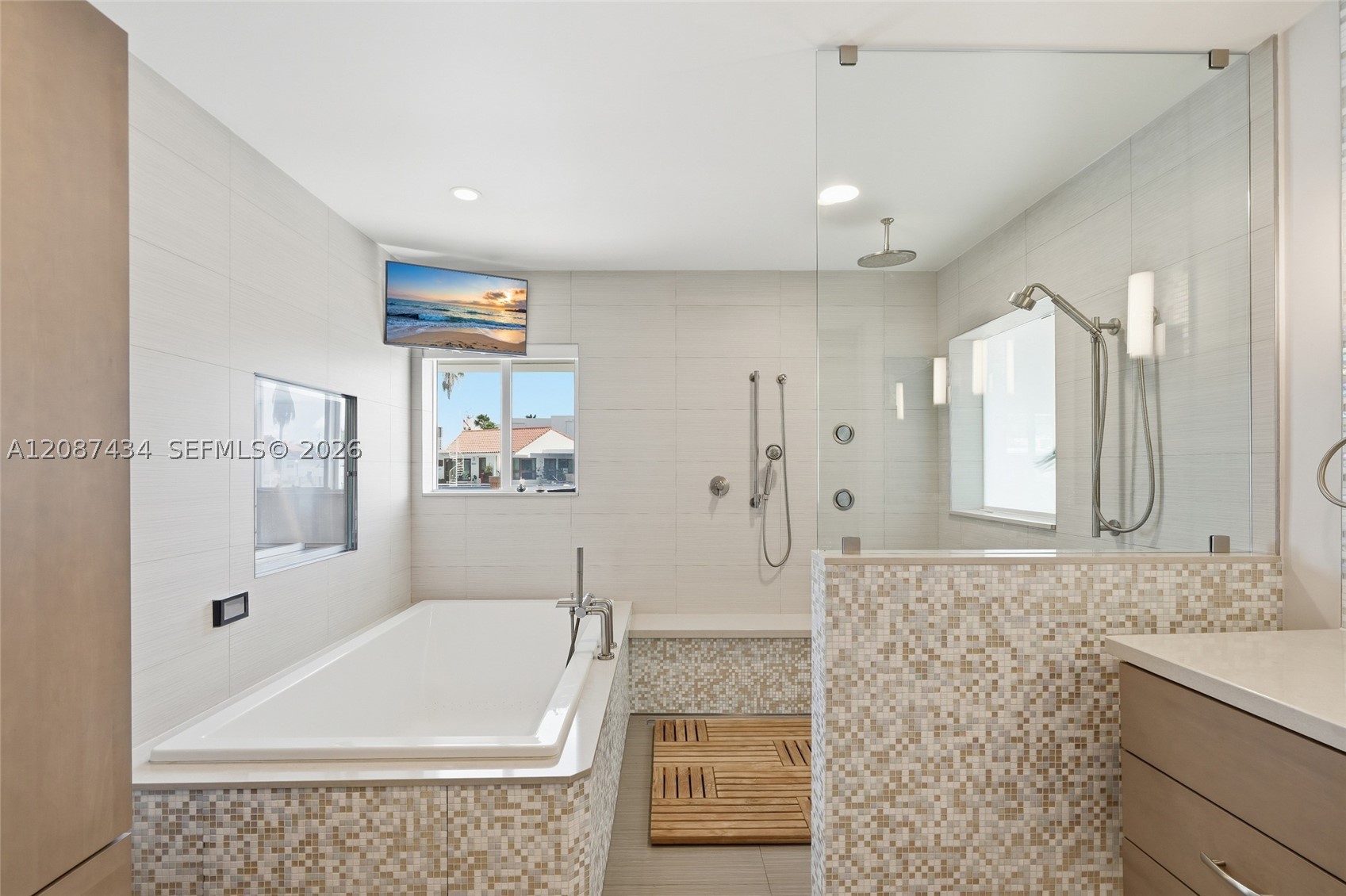 3360 NE 165th St, North Miami Beach FL 33160