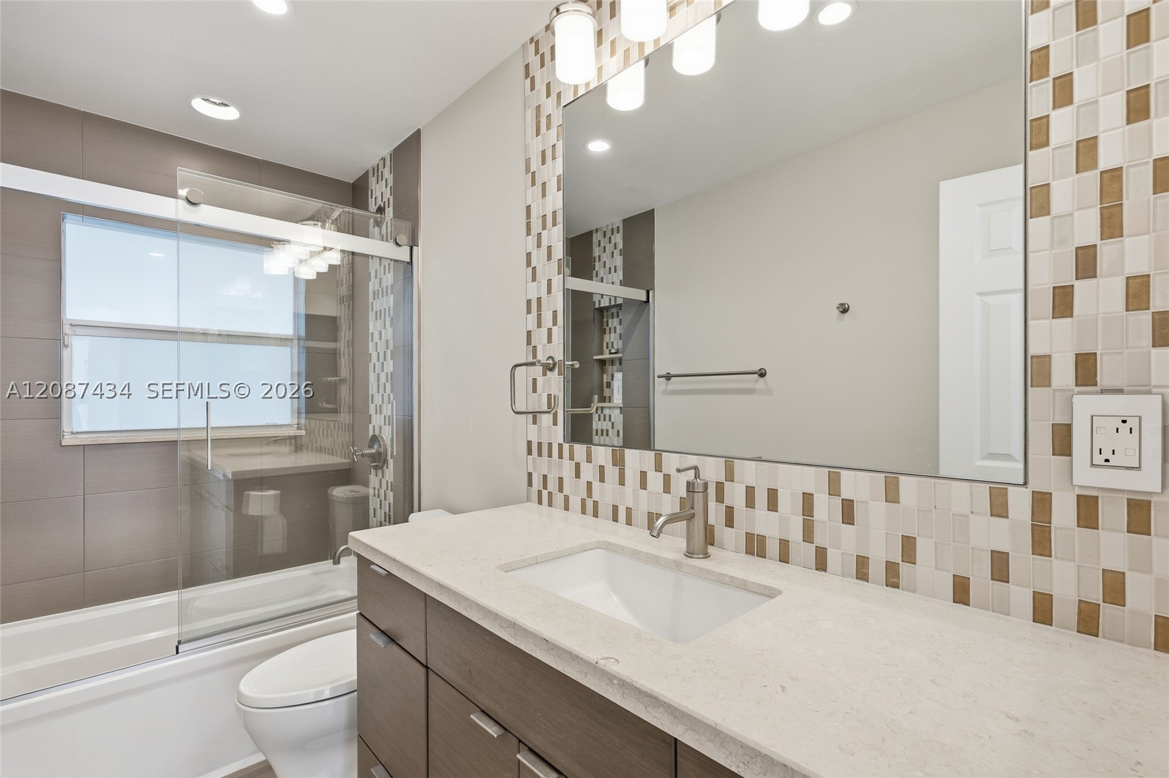 3360 NE 165th St, North Miami Beach FL 33160