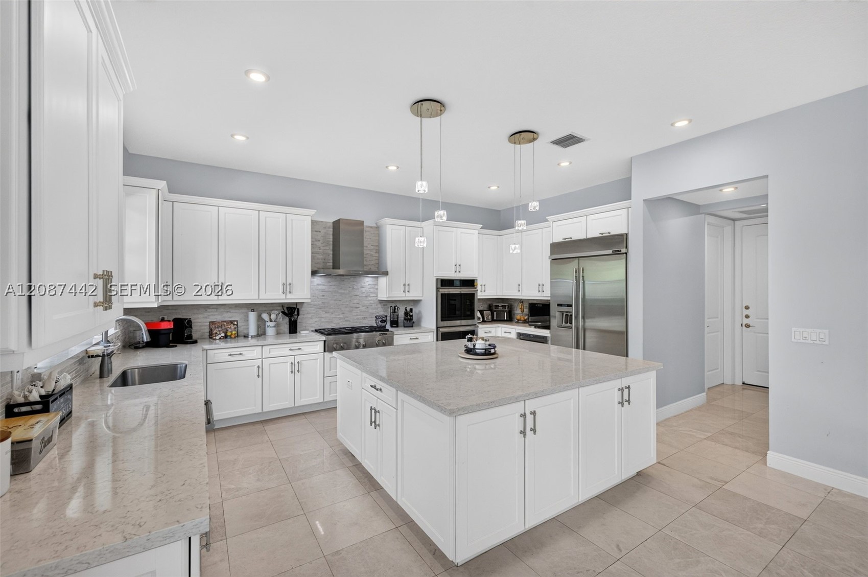 10283 Sweet Bay Mnr, Parkland FL 33076