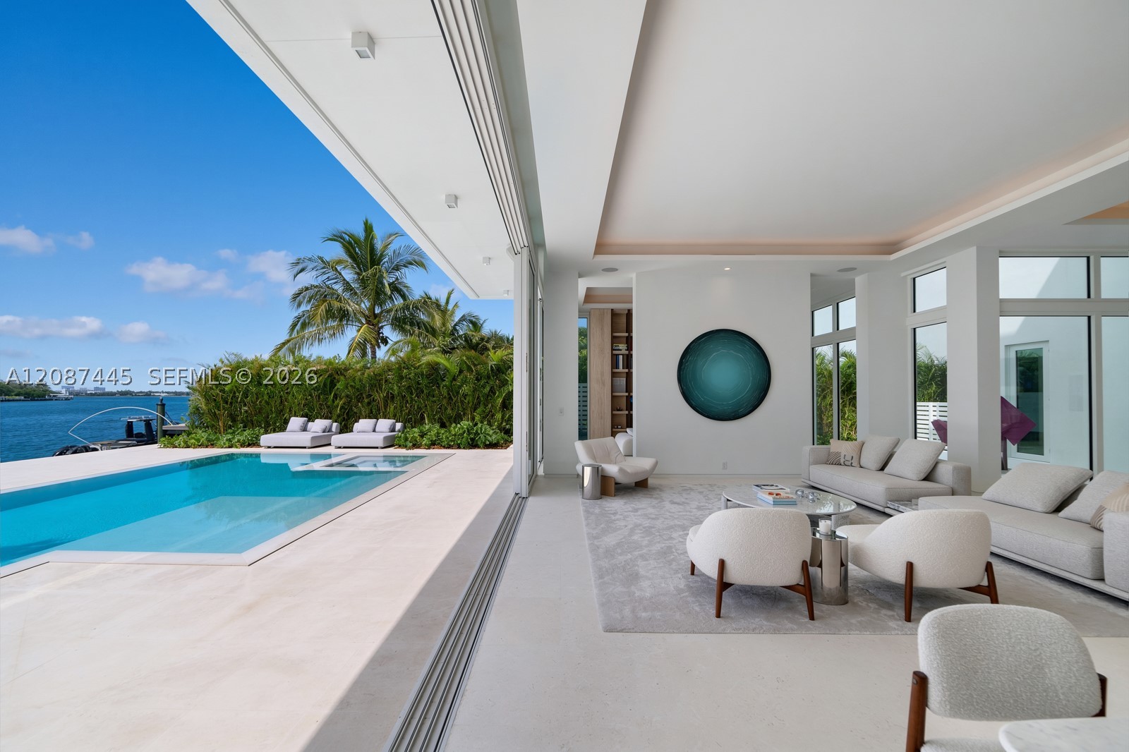 1844 Daytonia Rd, Miami Beach FL 33141