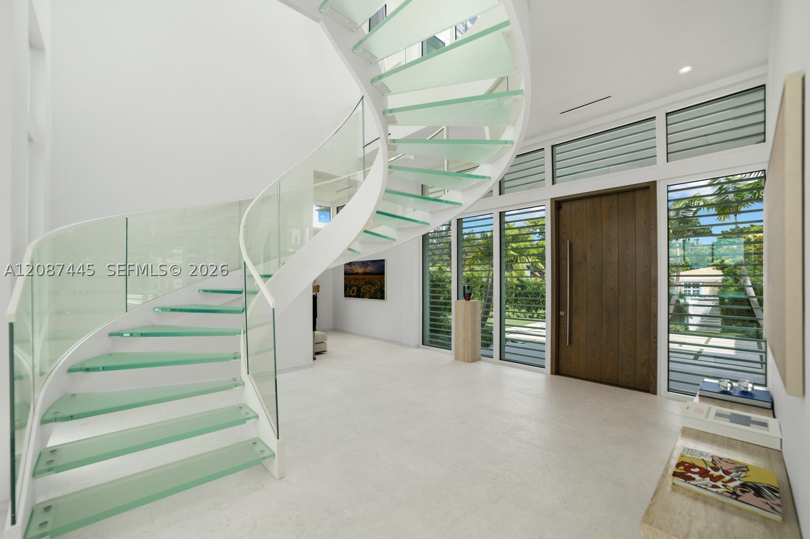 1844 Daytonia Rd, Miami Beach FL 33141