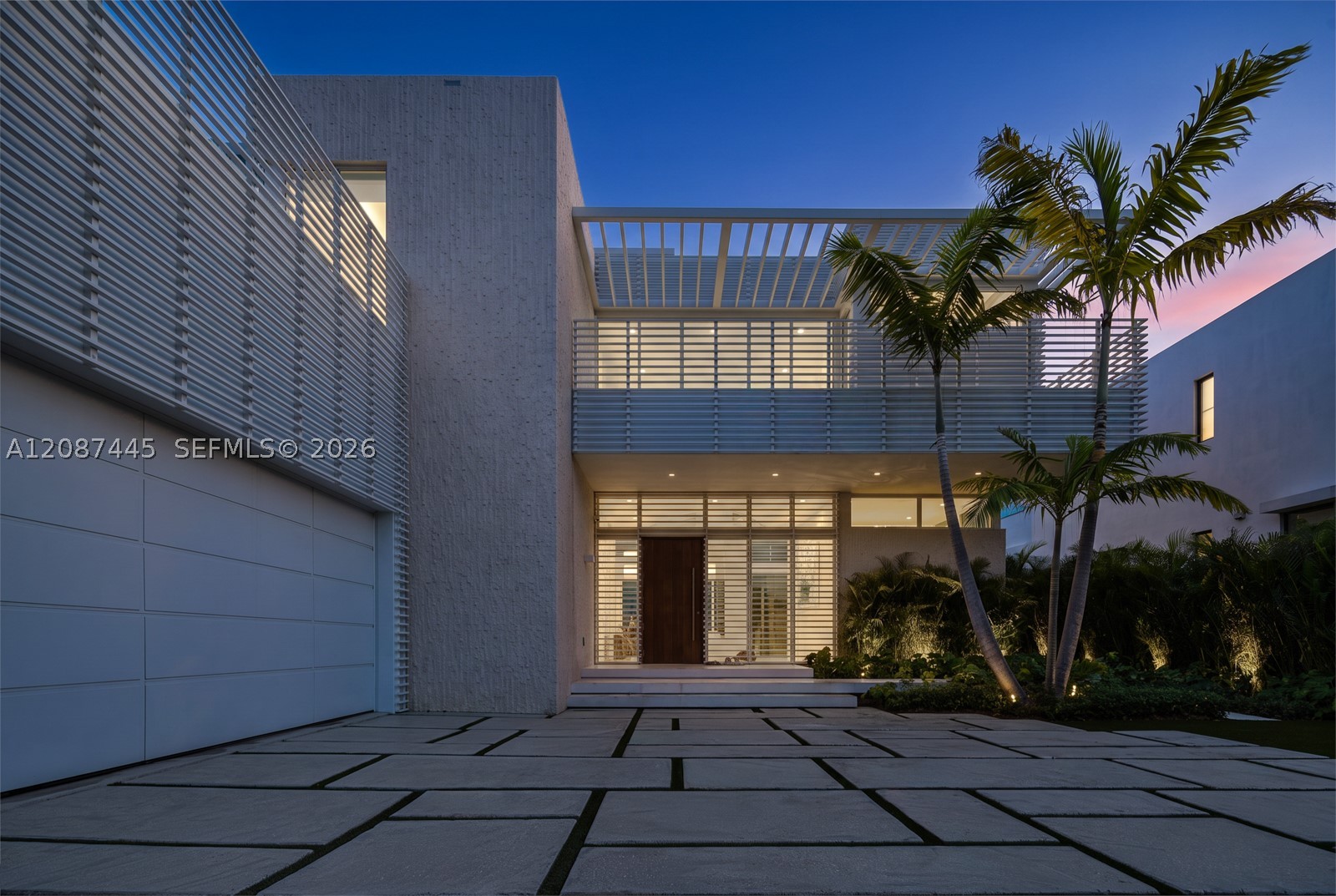 1844 Daytonia Rd, Miami Beach FL 33141