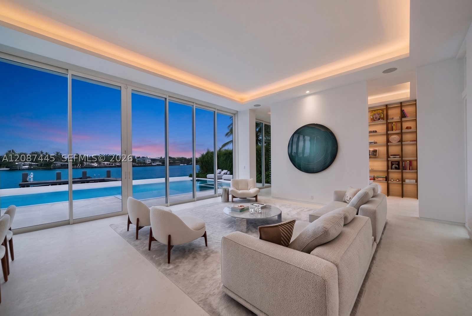 1844 Daytonia Rd, Miami Beach FL 33141