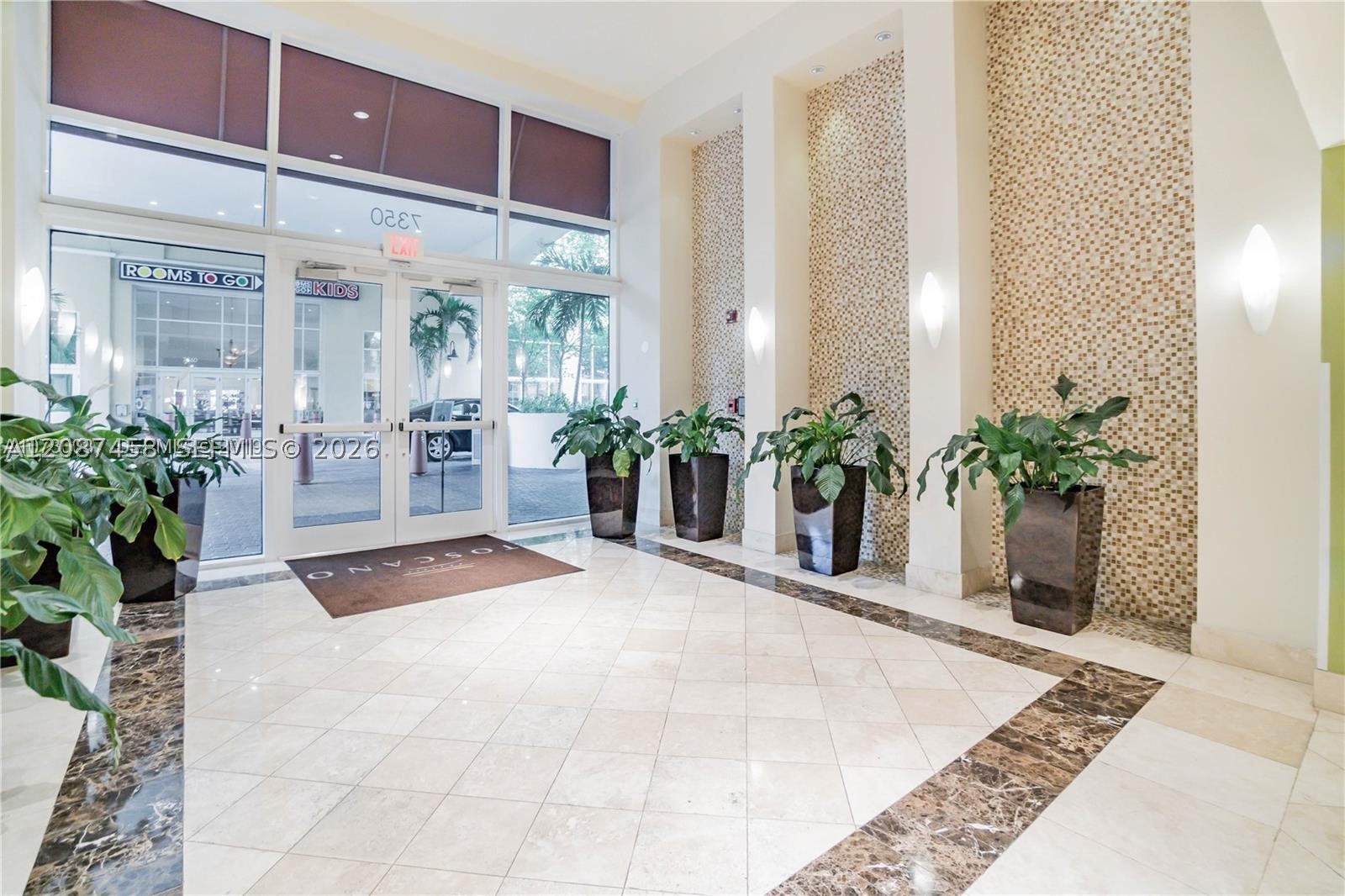 7350 SW 89th St #1411S, Miami FL 33156