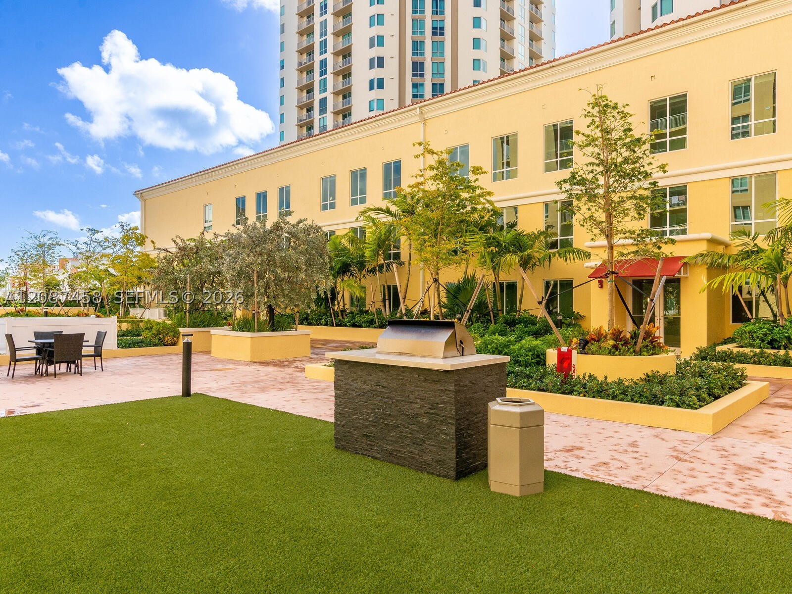 7350 SW 89th St #1411S, Miami FL 33156