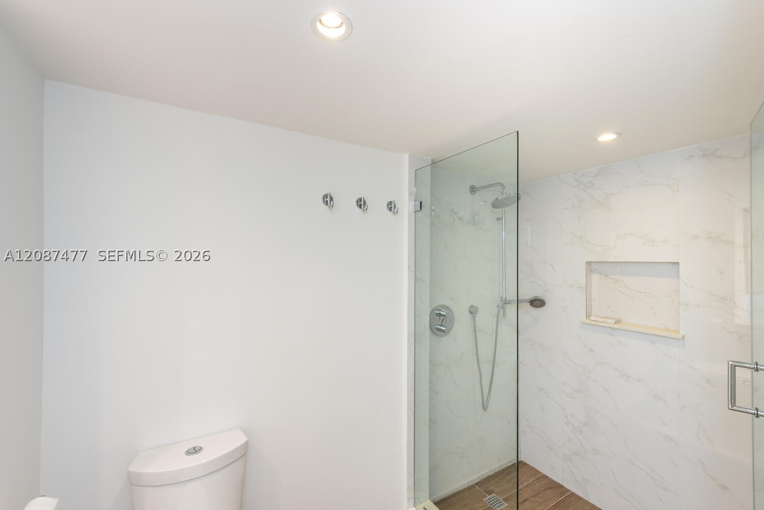1541 Brickell Ave #1501, Miami FL 33129