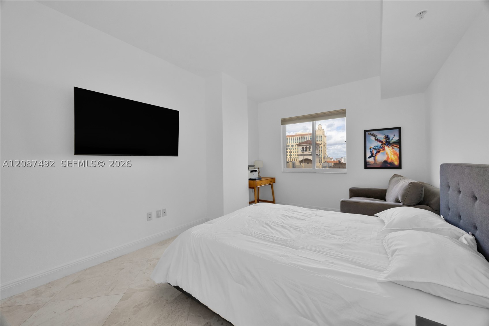10 Aragon Ave #810, Coral Gables FL 33134