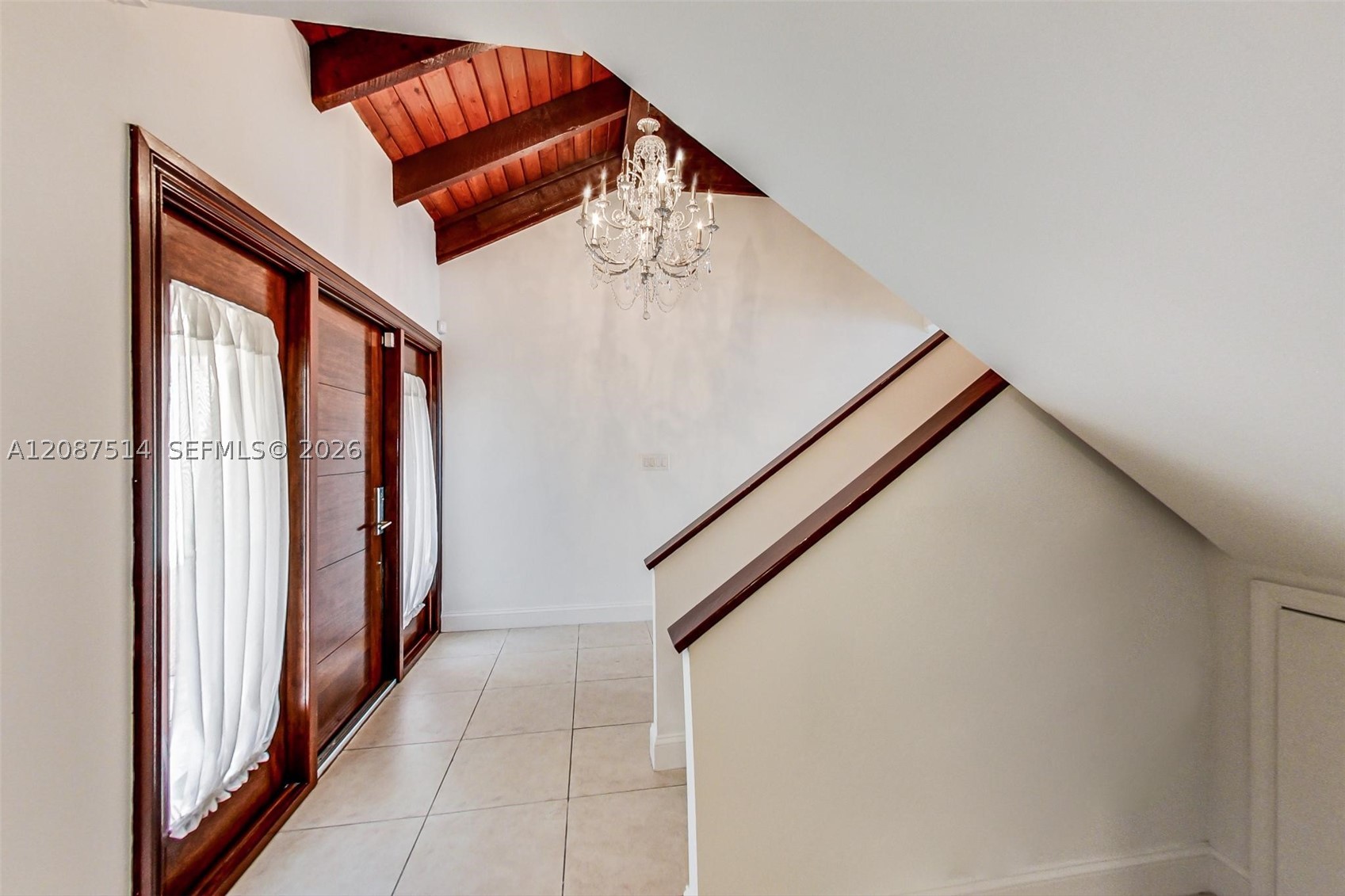 8613 SW 79th Pl, Miami FL 33143