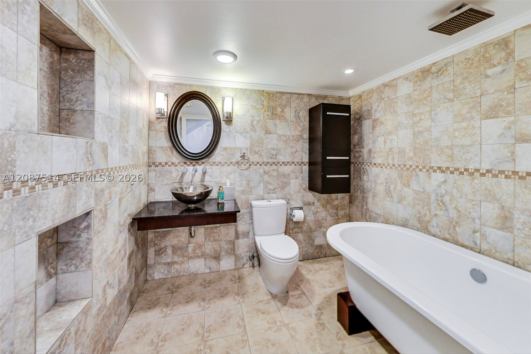 8613 SW 79th Pl, Miami FL 33143