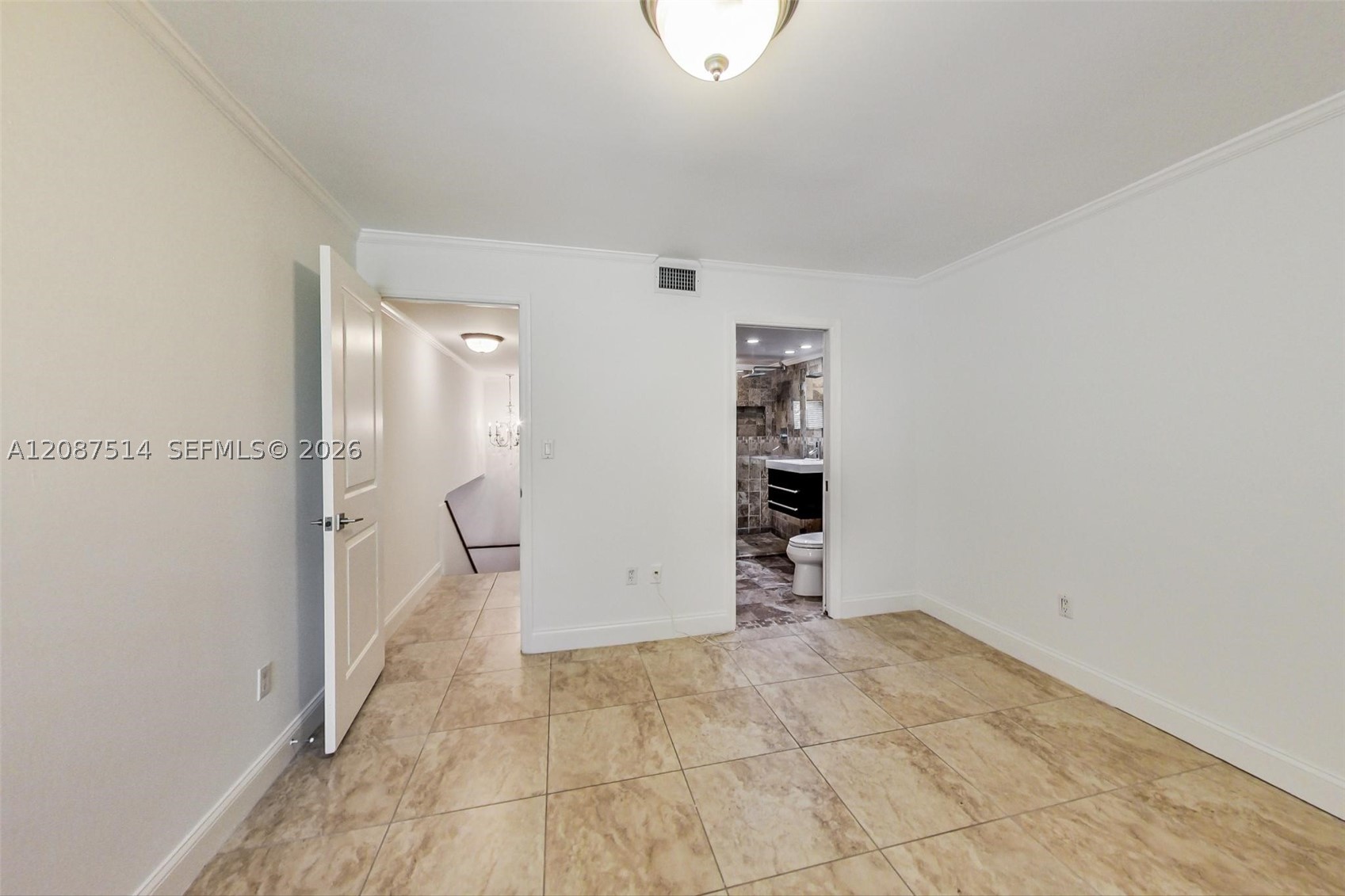 8613 SW 79th Pl, Miami FL 33143