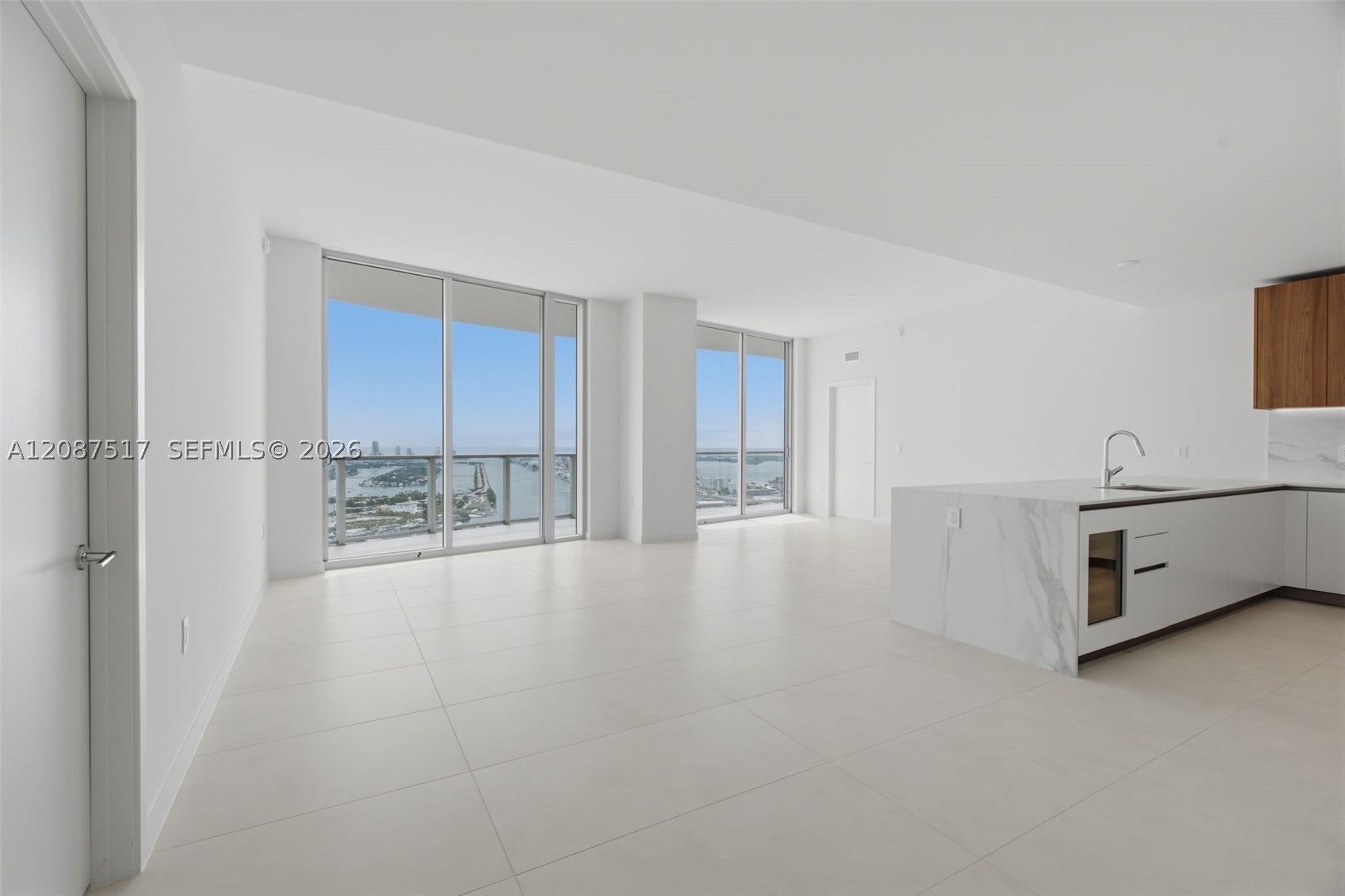 1400 BISCAYNE BLVD #4604C, Miami FL 33132