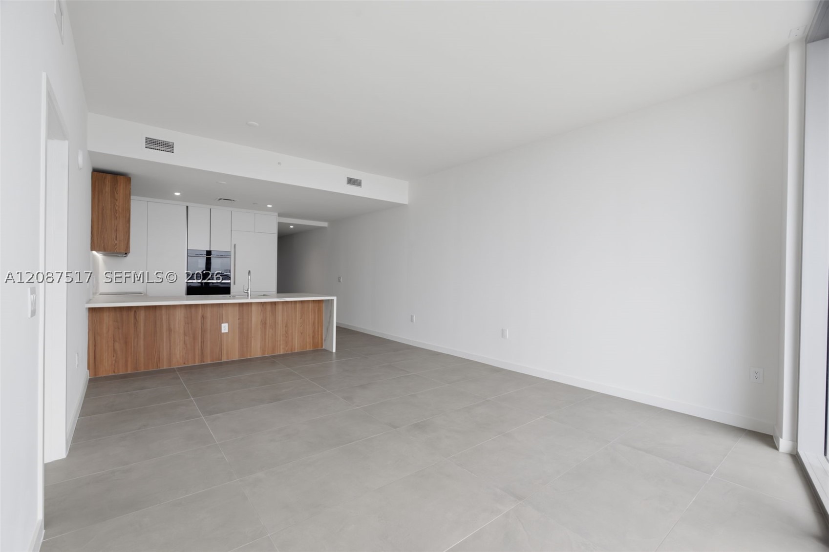 1400 BISCAYNE BLVD #4604C, Miami FL 33132
