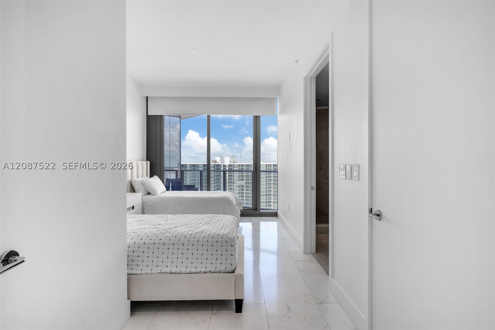 15701 Collins Ave #1703, Sunny Isles Beach FL 33160