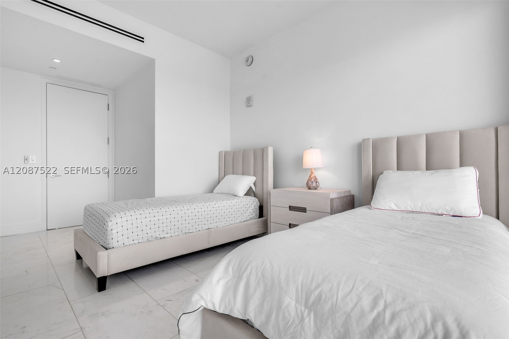 15701 Collins Ave #1703, Sunny Isles Beach FL 33160