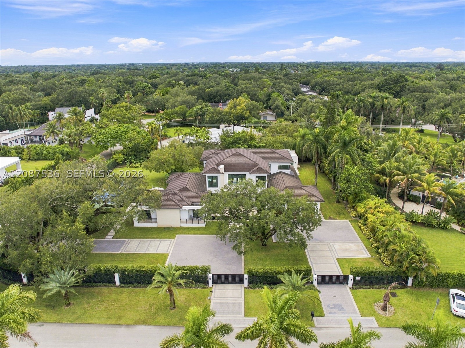 8920 SW 96th St, Miami FL 33176