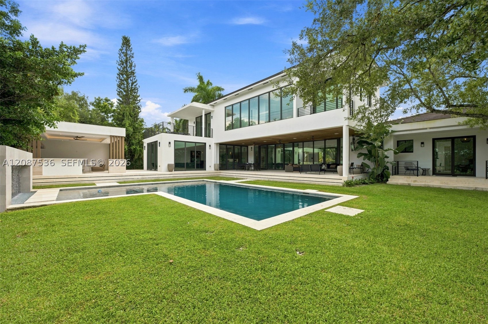 8920 SW 96th St, Miami FL 33176