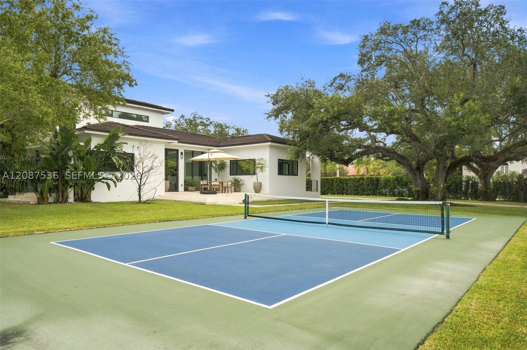 8920 SW 96th St, Miami FL 33176