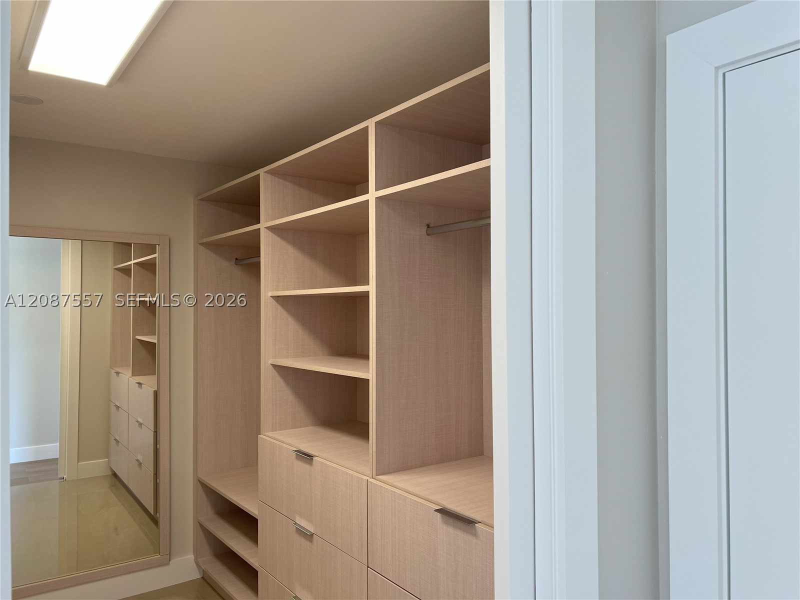 1881 Middle River Dr #207, Fort Lauderdale FL 33305