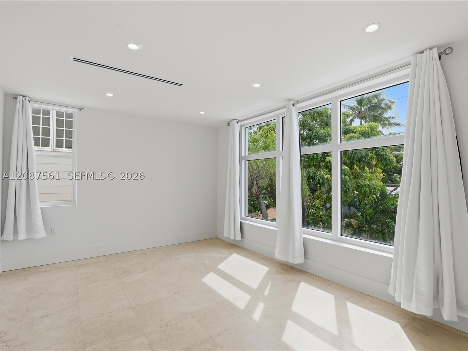 3036 N Atlantic Blvd, Fort Lauderdale FL 33308