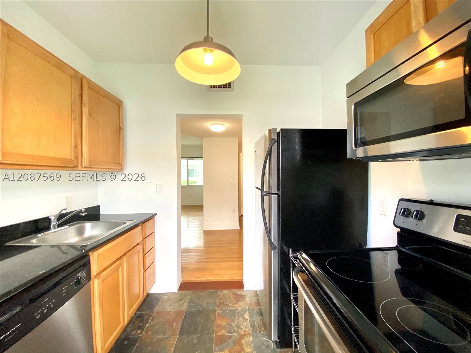 7207 Bay Dr #9, Miami Beach FL 33141
