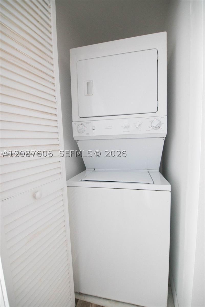 950 Brickell Bay #703, Miami FL 33131