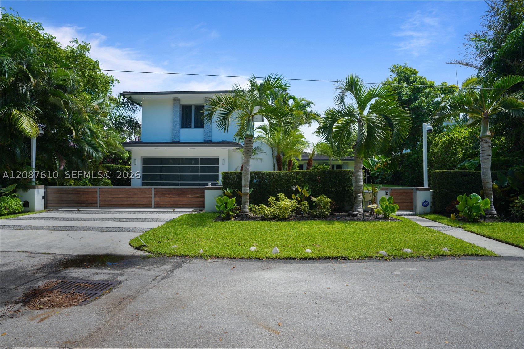 9301 N Bayshore Dr, Miami Shores FL 33138