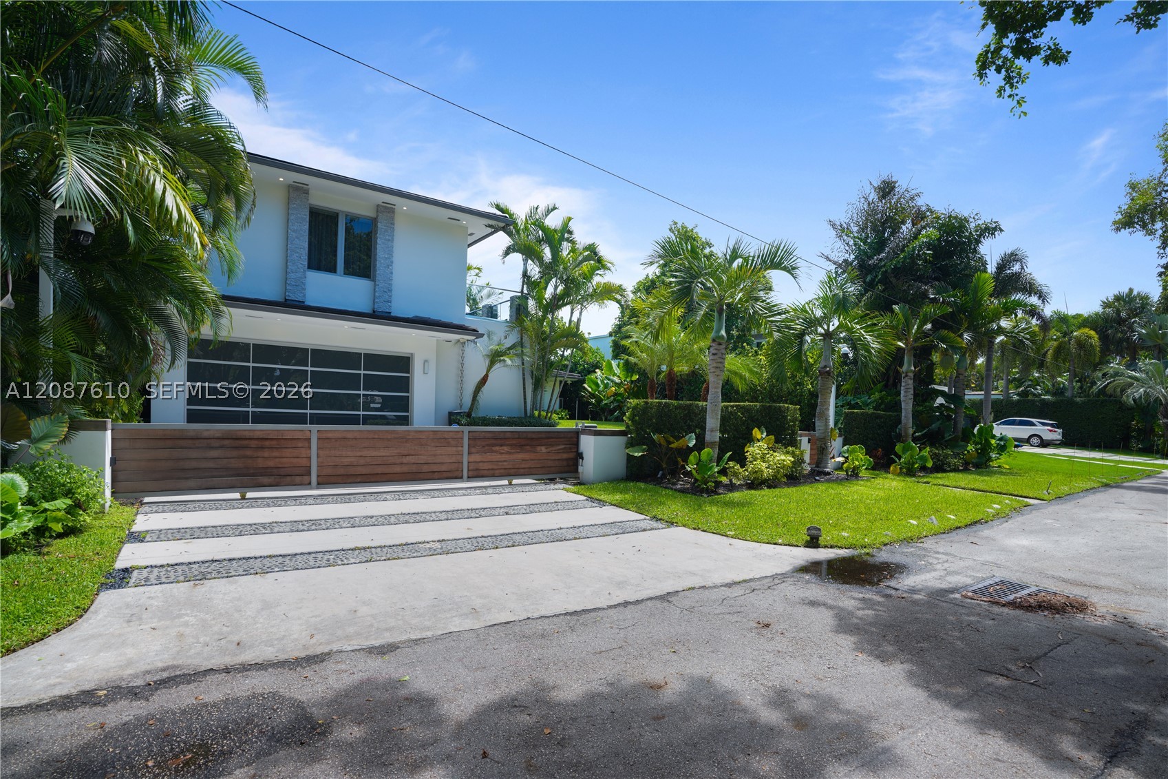 9301 N Bayshore Dr, Miami Shores FL 33138