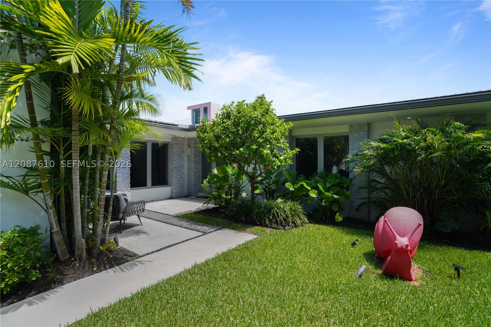9301 N Bayshore Dr, Miami Shores FL 33138