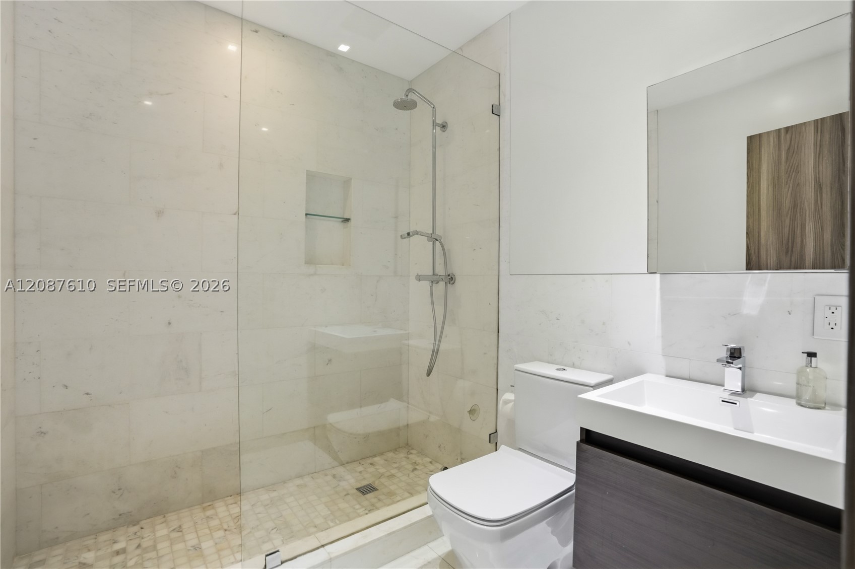 9301 N Bayshore Dr, Miami Shores FL 33138