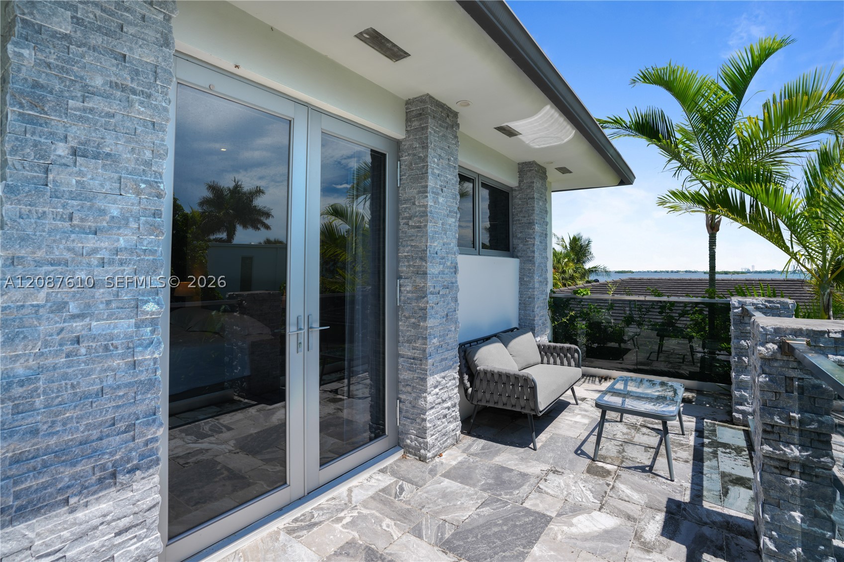 9301 N Bayshore Dr, Miami Shores FL 33138