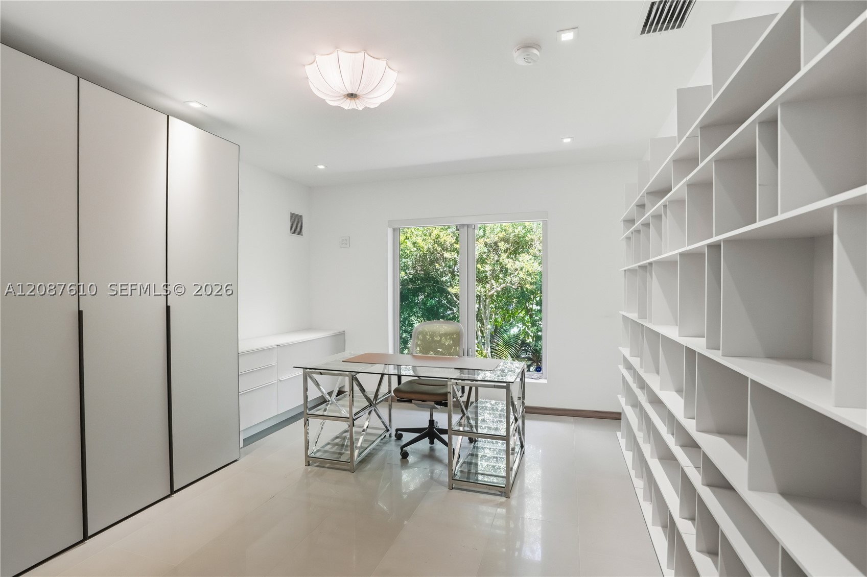 9301 N Bayshore Dr, Miami Shores FL 33138