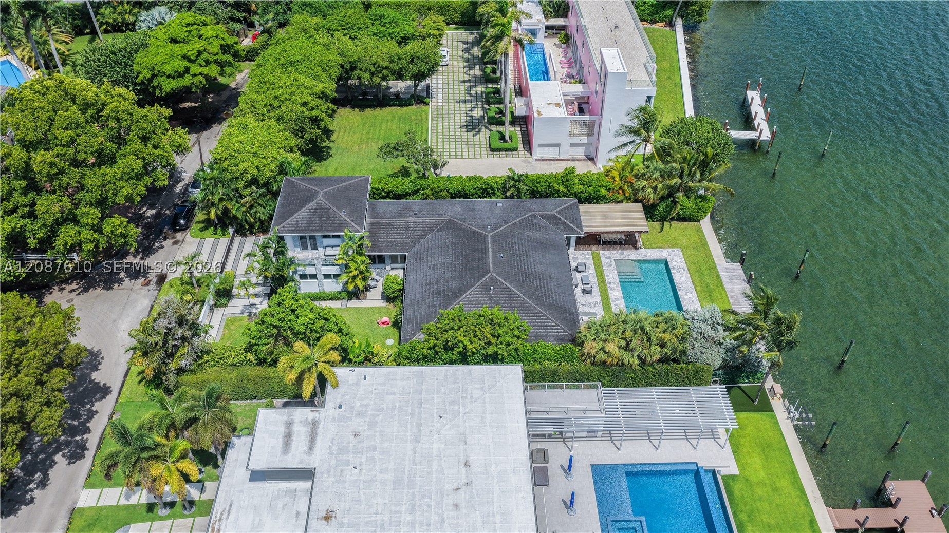 9301 N Bayshore Dr, Miami Shores FL 33138