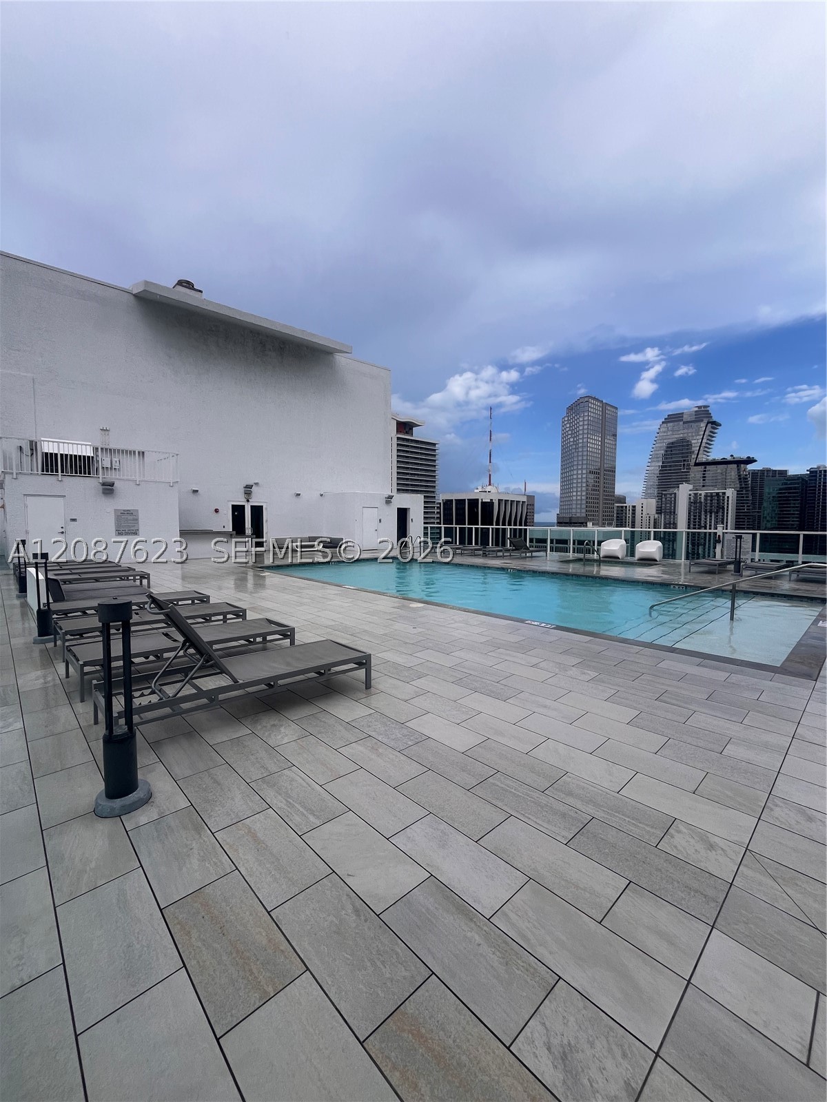 133 NE 2nd Ave #2301, Miami FL 33132