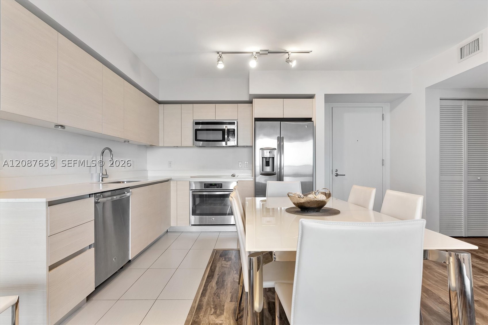 4250 Biscayne Blvd #1008, Miami FL 33137
