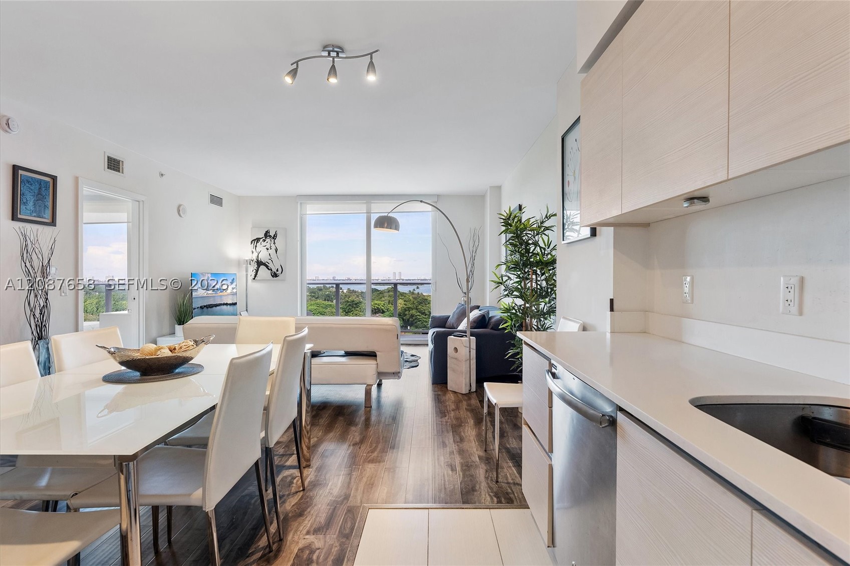 4250 Biscayne Blvd #1008, Miami FL 33137