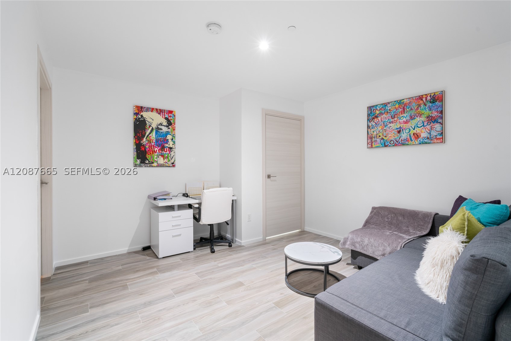 801 S Miami Ave #1002, Miami FL 33130