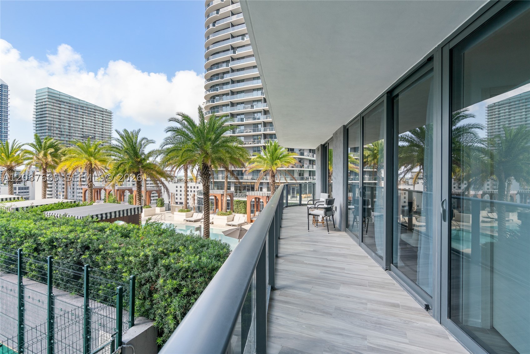 801 S Miami Ave #1002, Miami FL 33130