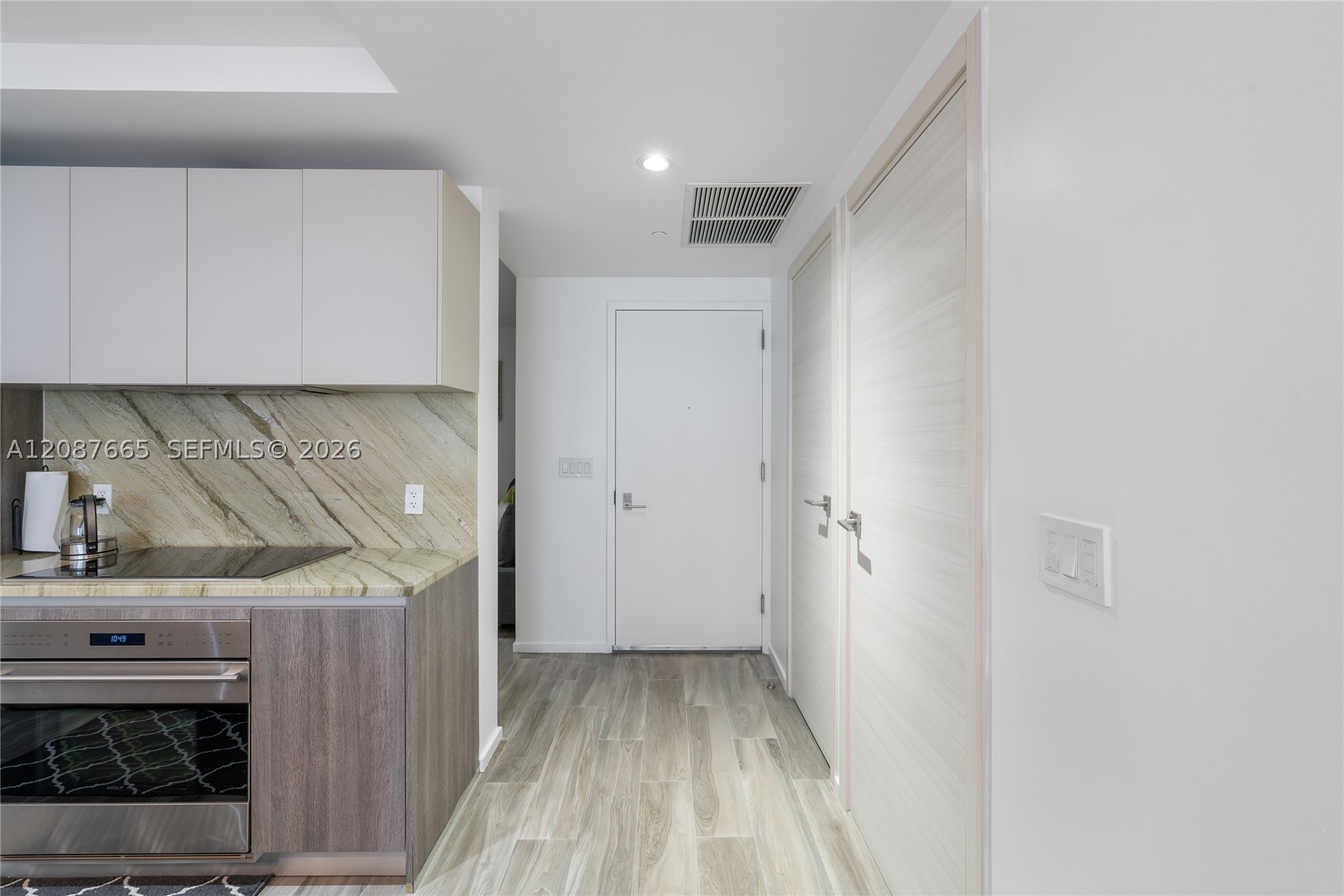 801 S Miami Ave #1002, Miami FL 33130
