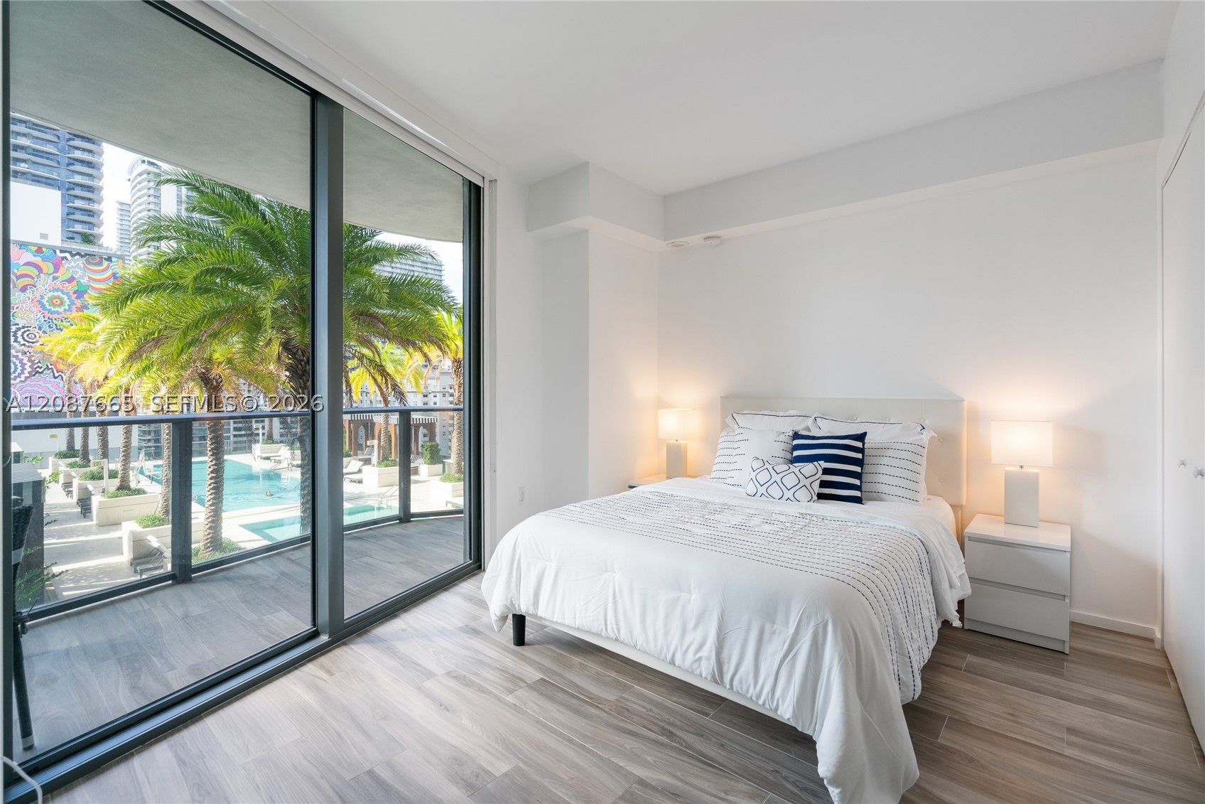 801 S Miami Ave #1002, Miami FL 33130