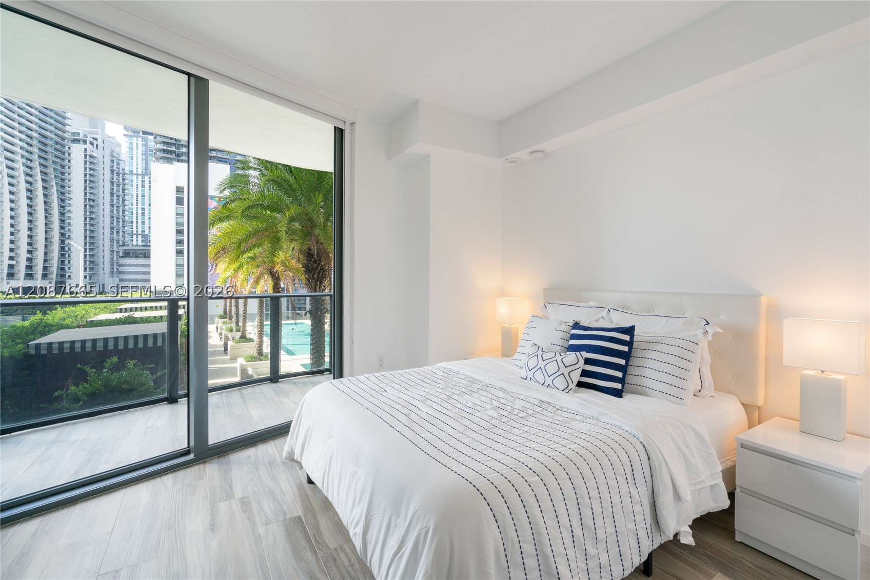 801 S Miami Ave #1002, Miami FL 33130