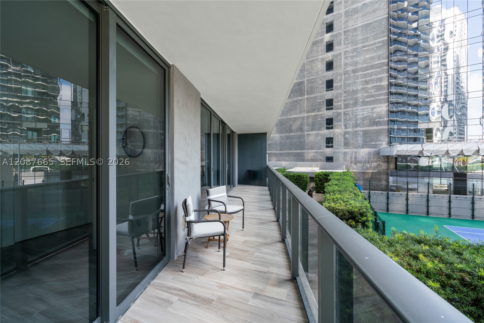 801 S Miami Ave #1002, Miami FL 33130