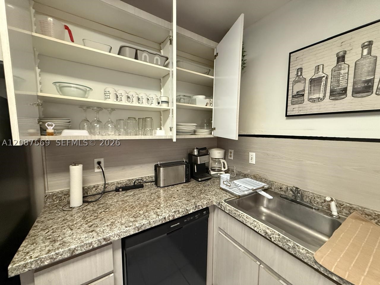 3660 NE 166th St #212, North Miami Beach FL 33160