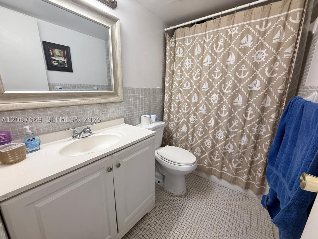 3660 NE 166th St #212, North Miami Beach FL 33160