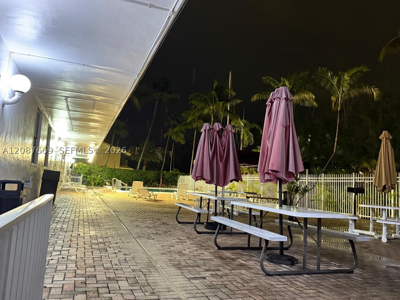 3660 NE 166th St #212, North Miami Beach FL 33160