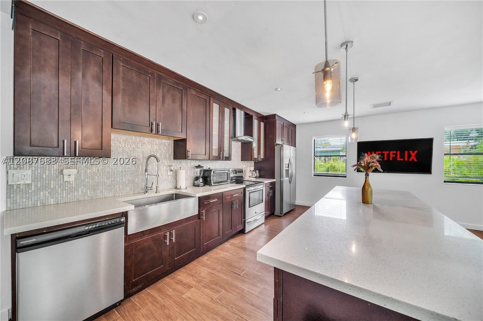 710 NE 141st St, North Miami FL 33161