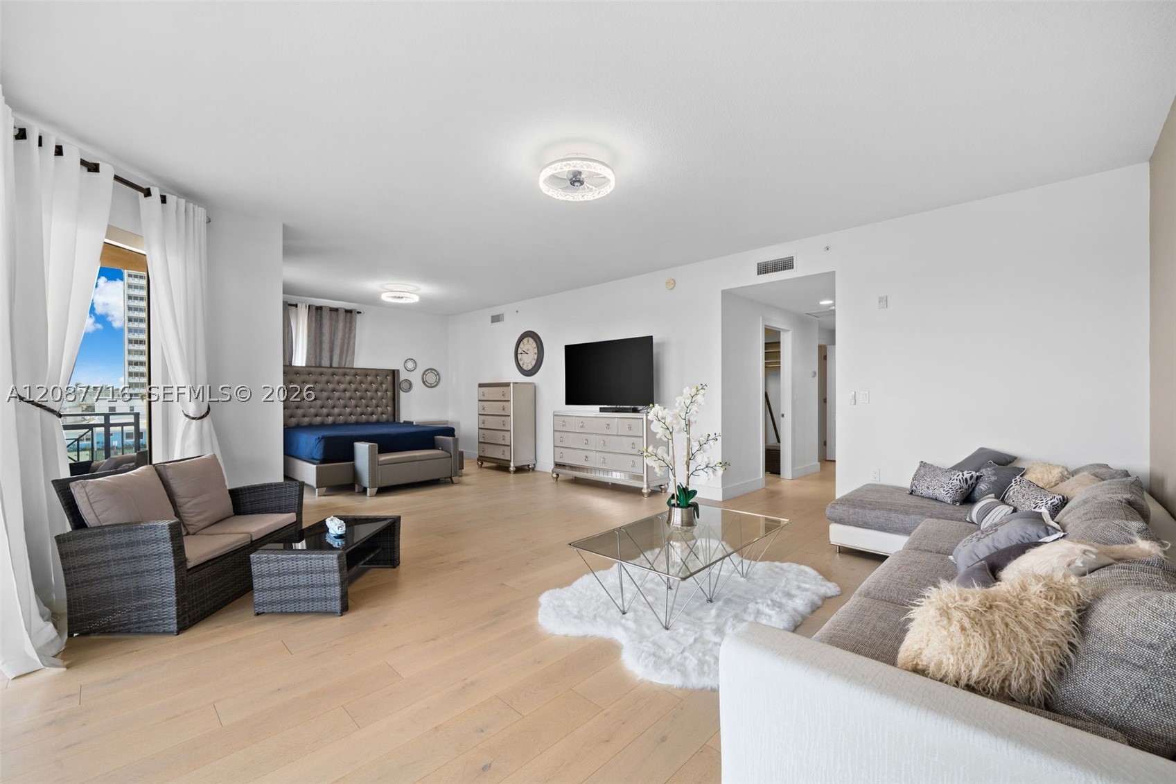 3415 N Ocean Dr #204, Hollywood FL 33019