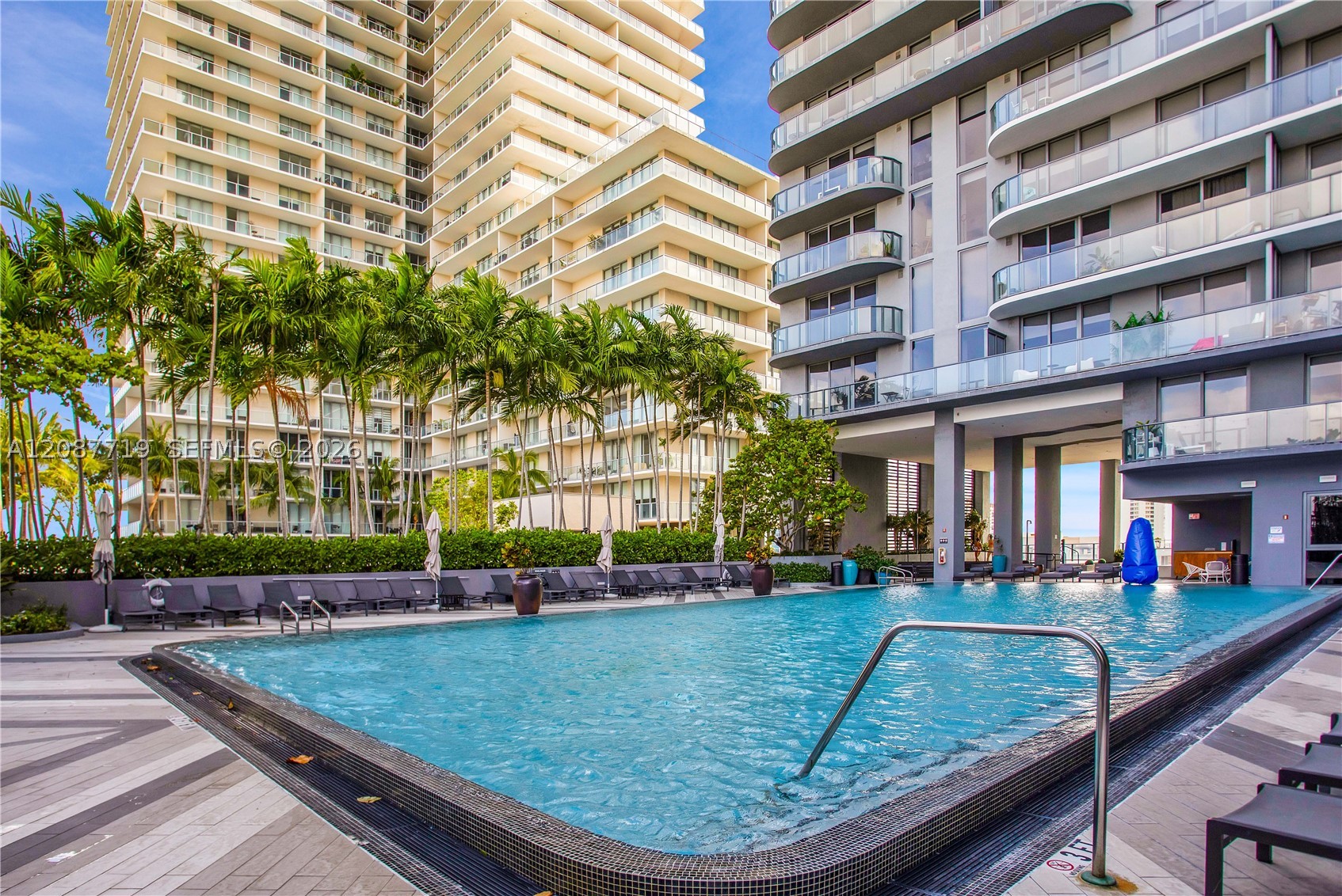 121 NE 34th St #L202, Miami FL 33137
