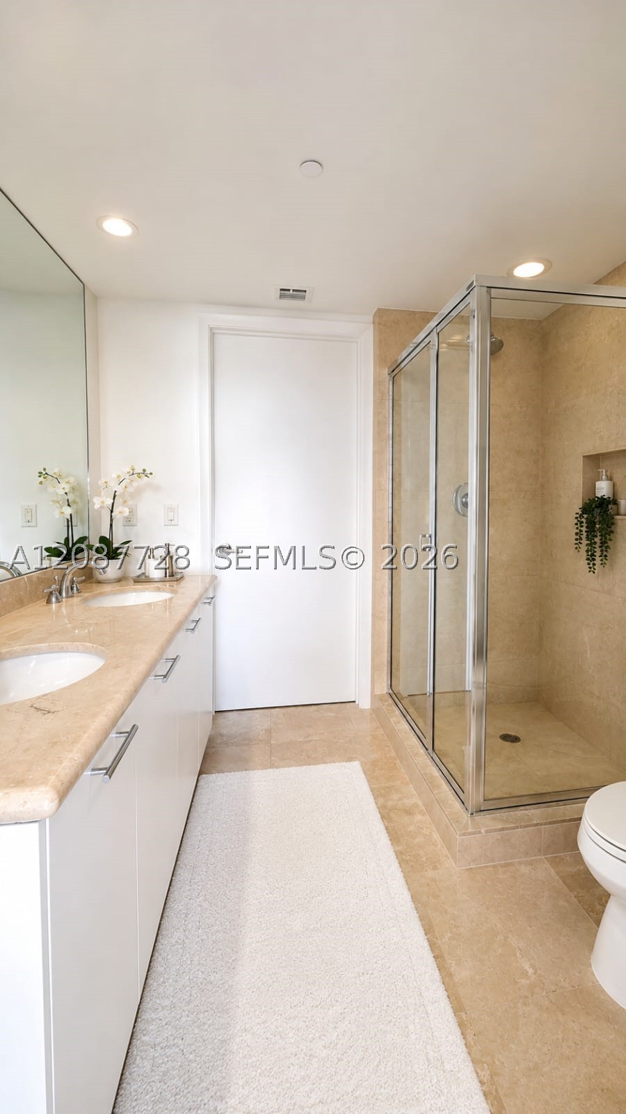 50 Biscayne Blvd #4106, Miami FL 33132